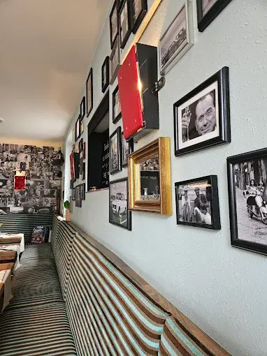 Gemütlicher Gastraum mit italienischem Flair - Restaurant Südlich Lauf