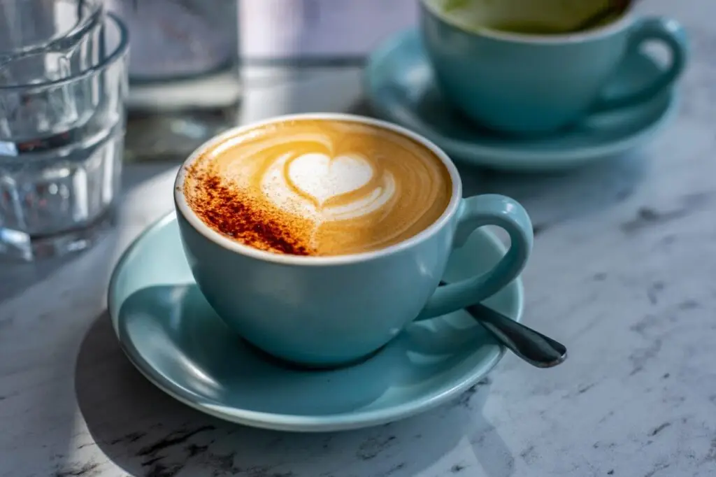 Cappuccino im Café Südlich Lauf - Italienische Kaffeespezialitäten